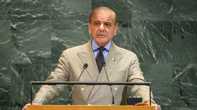 ಇಂಧನ ಹೊಡೆತಕ್ಕೆ ಪಾಕ್ ತತ್ತರ